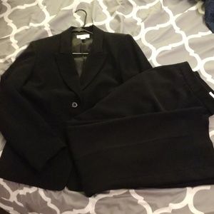 Isabel and Nina for Dress Barn pant suit